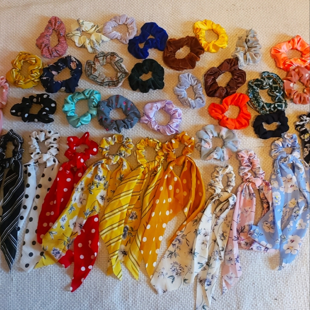 Lot of Scrunchies, 35 total